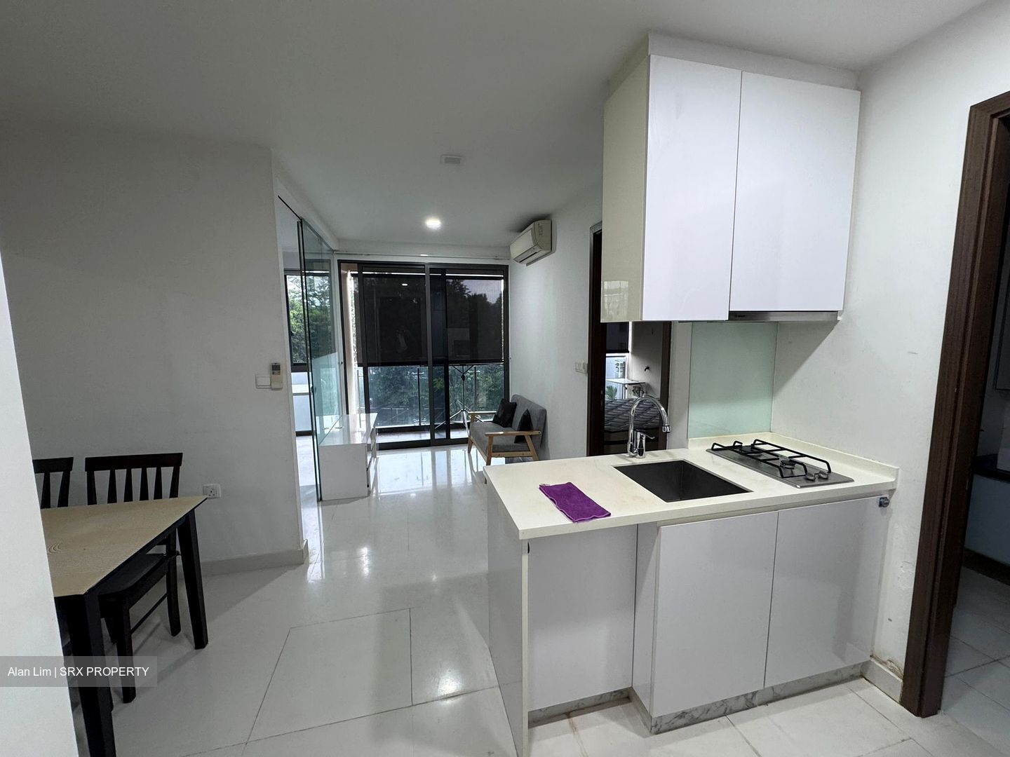 Smart Suites (D14), Apartment #557011961